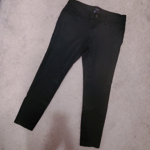 Ann Taylor Skinny Wax Coated Ankle Slim Cut Fitted Black Petite Jeans Jeggings - Picture 8 of 10